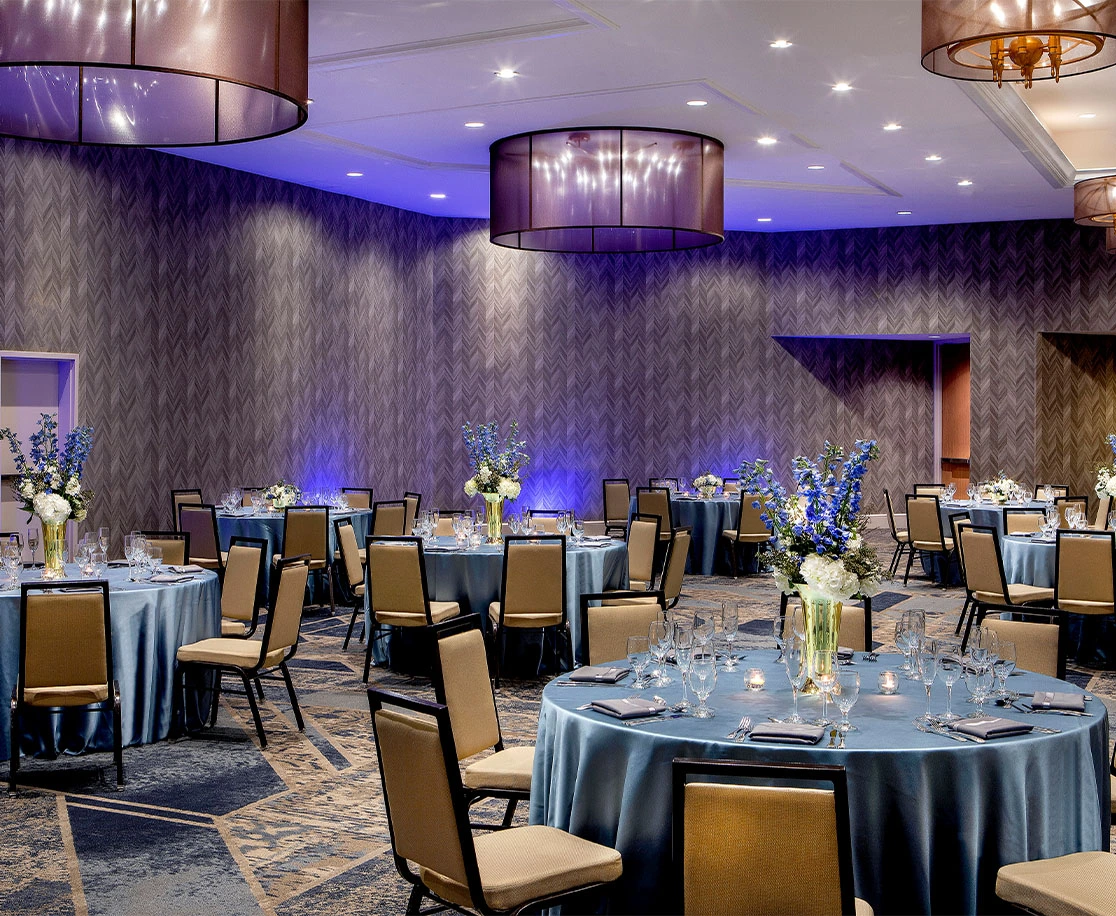 DoubleTree by Hilton Hotel Nashville Downtown