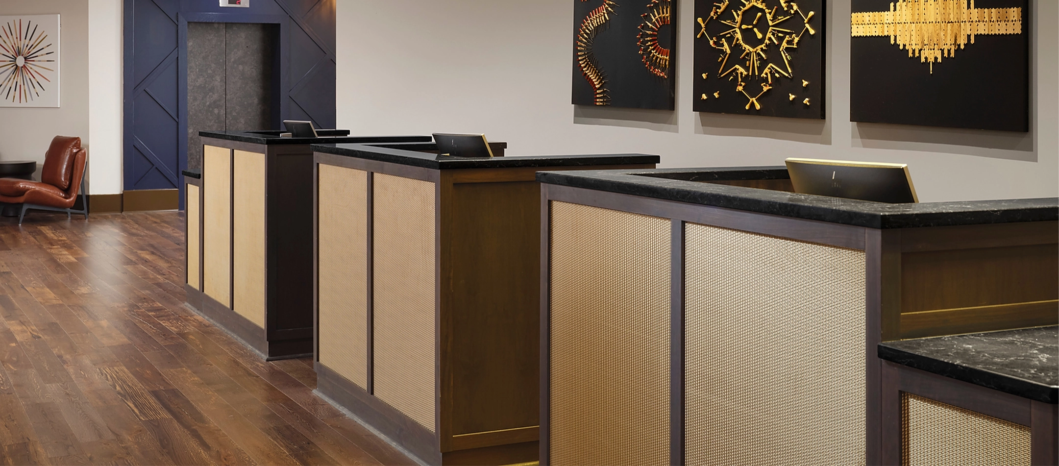front desk at DoubleTree by Hilton Hotel Nashville Downtown