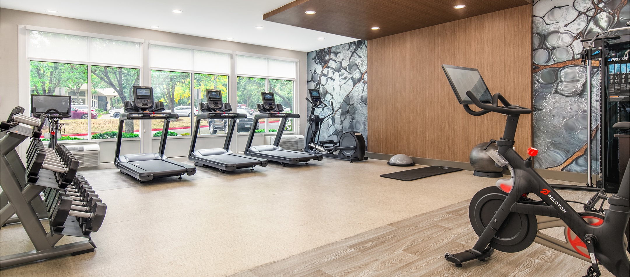 workout room at Hilton Garden Inn Portland/Lake Oswego