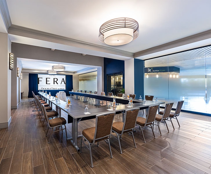 hotel fera meeting room