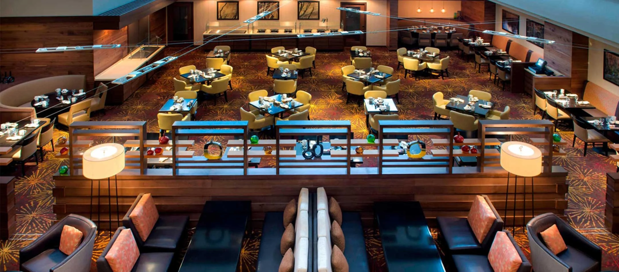 Marriott Park Ridge lobby and dining room