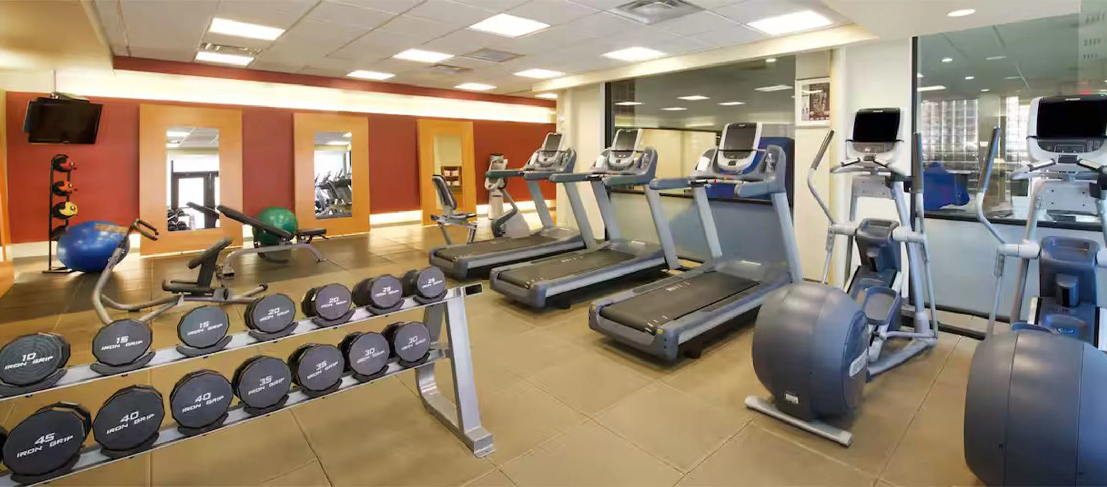 workout room at Embassy Suites by Hilton Detroit Livonia Novi
