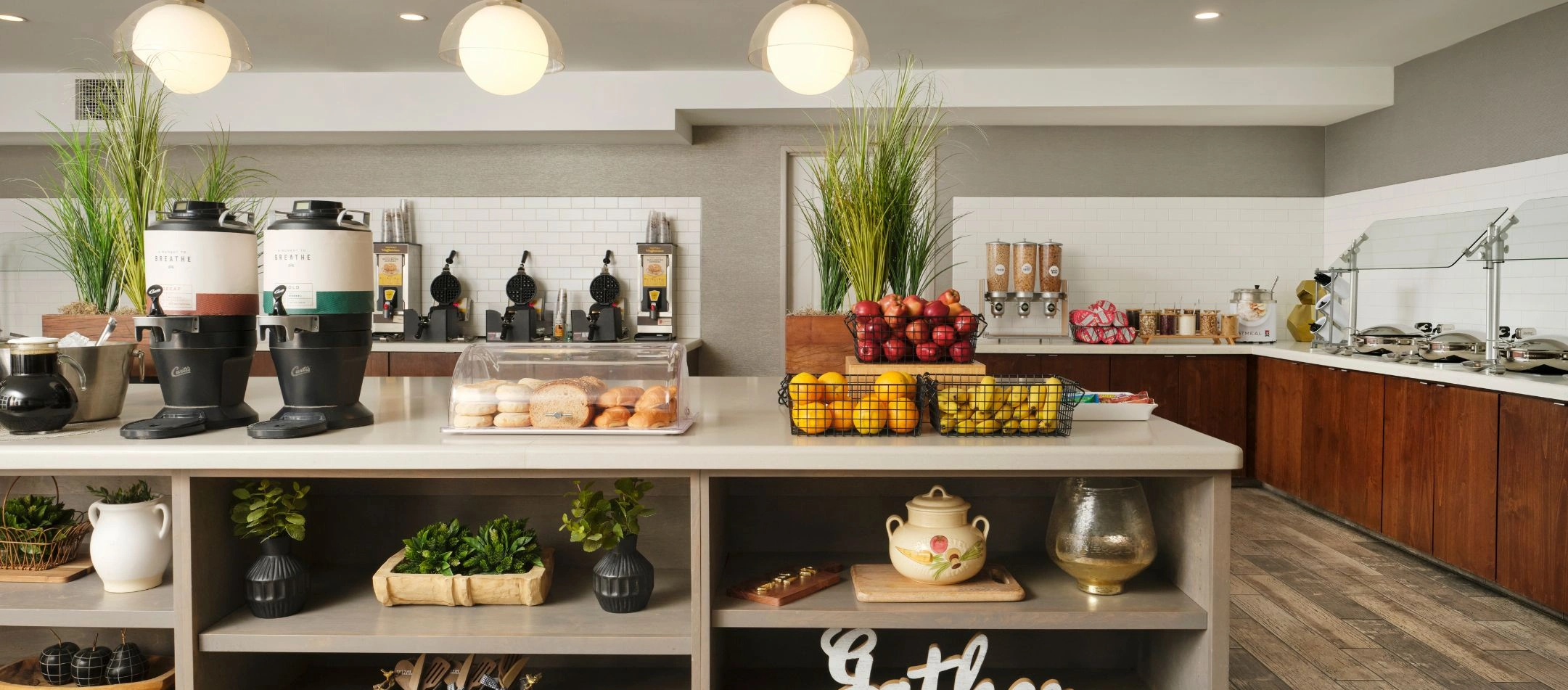 A breakfast bar with fresh fruit at a Broomfield, CO hotel