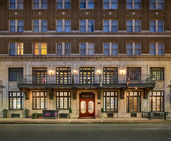 front view of Redmont Hotel Birmingham, Curio Collection by Hilton
